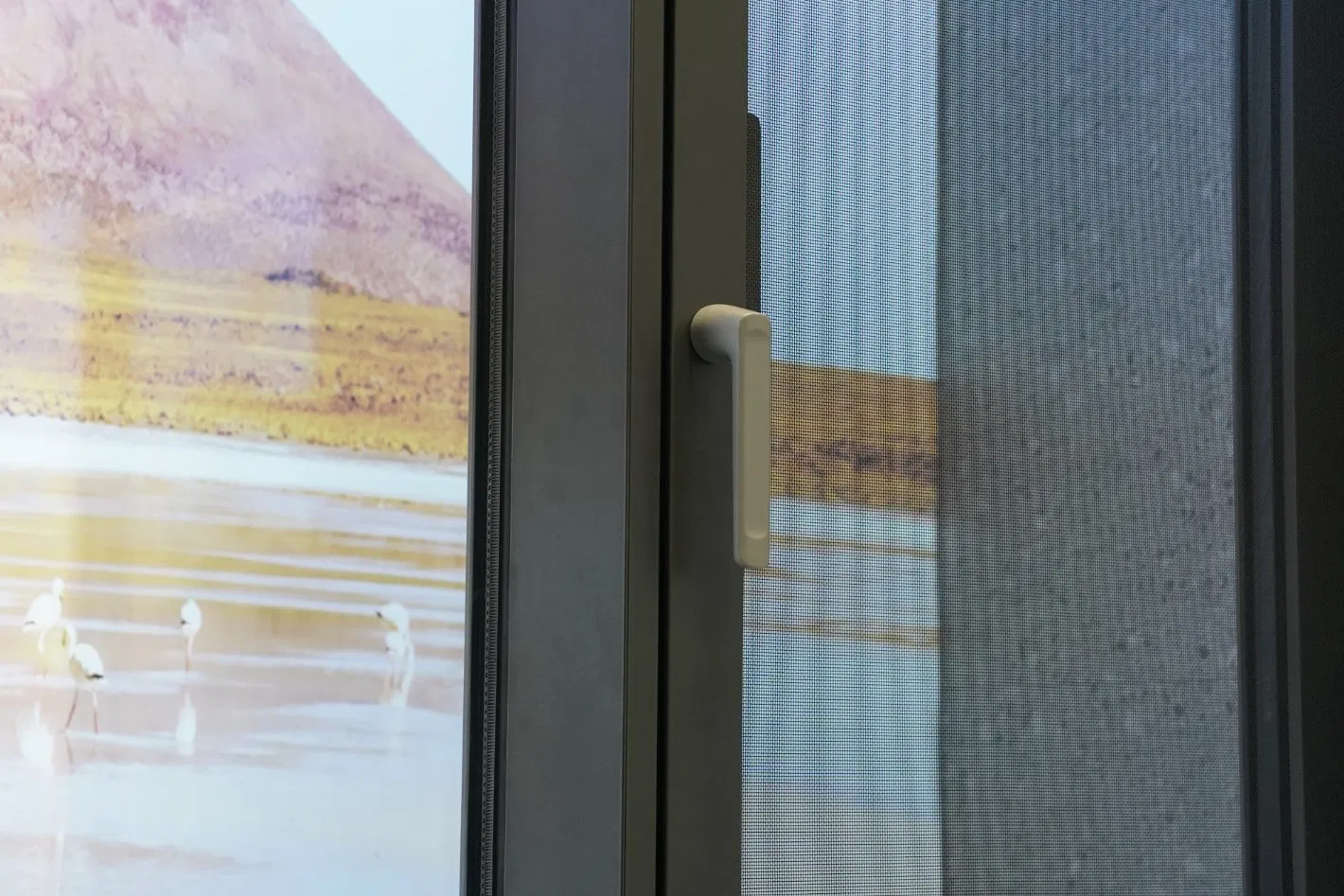 Stylish Modern Aluminum Casement Window with UV-Resistant Glass