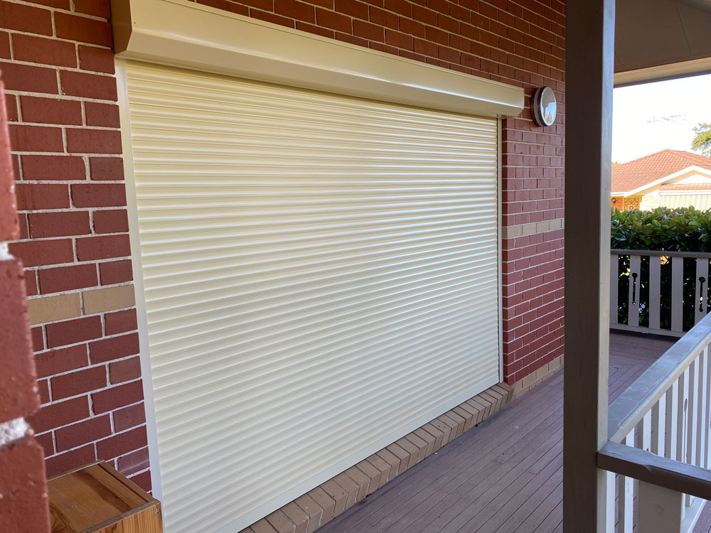 Modern Design Motorized Remote Control Electric Aluminum Window Roller Shutter for Farmhouse Application