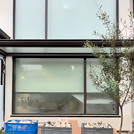 Customized Tilting electric roller blinds motorized windproof and sunshade shutters curtains with remote control balcony