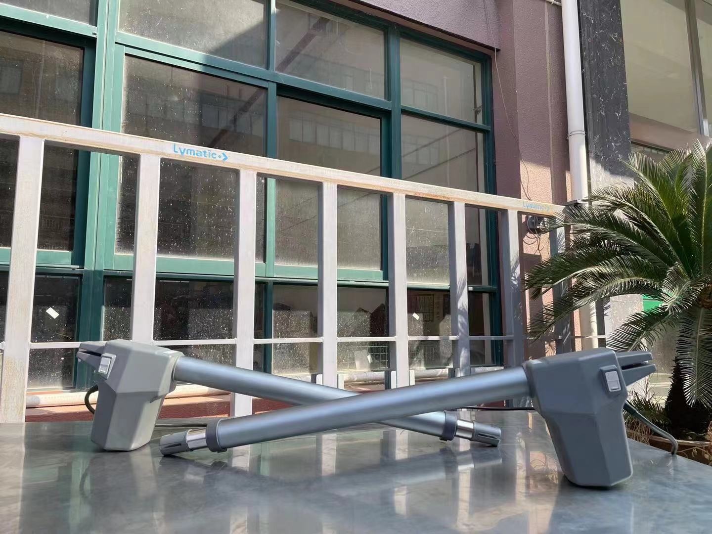 High Standard Custom logo Eco-friendly Counterbalanced Swing Door Motor