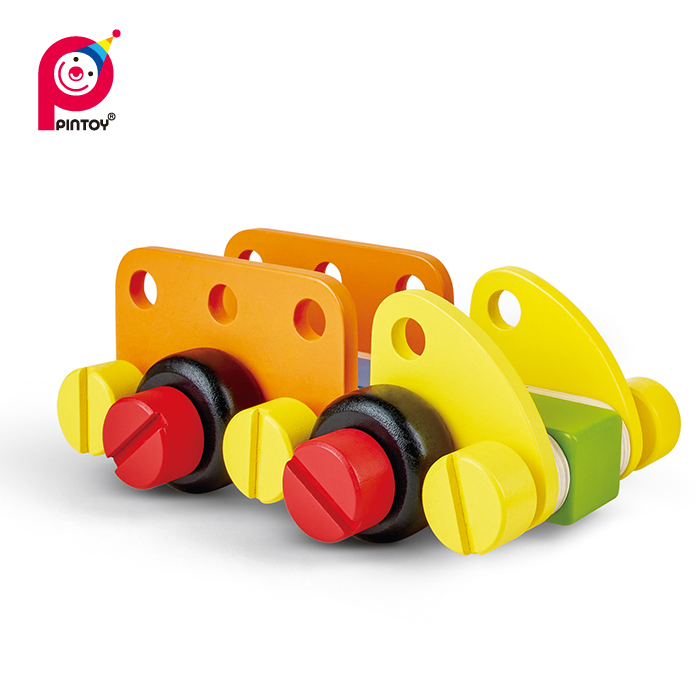 Pintoy Wooden Toy Creative Construction 69PCS Building Set