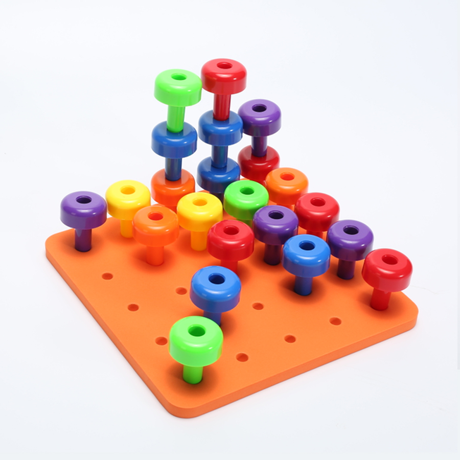 Toddler Peg Board 3