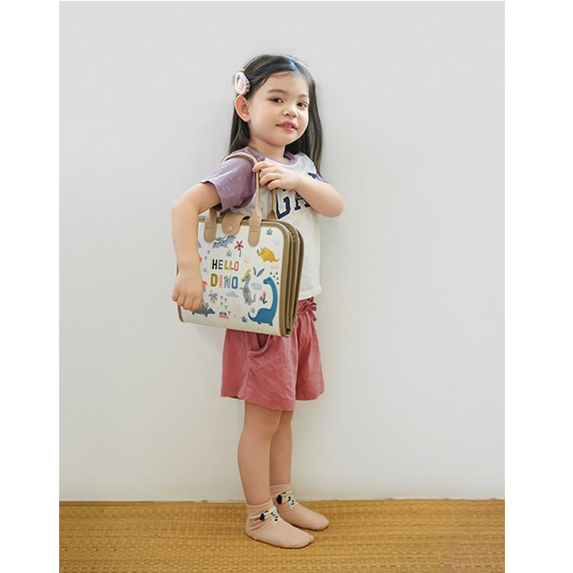 Felt Busy Quiet Book for Toddlers Montessori Toys Learning for Basic Motor Skills Educational Activity Birthday Gift Travel Car