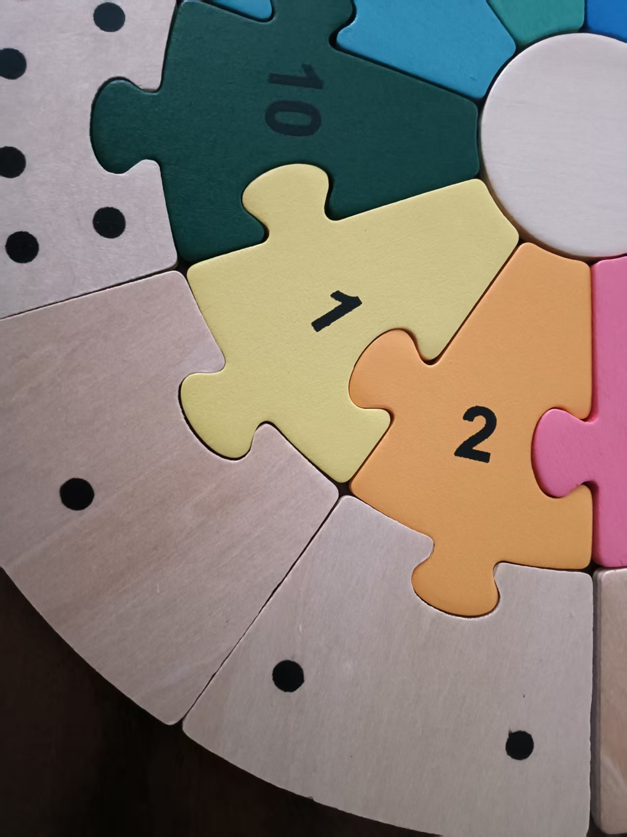 Wooden jigsaw puzzle detail 3