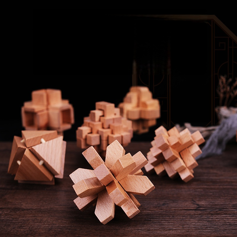 High-Difficulty Unlocking Toy: Wooden Educational Building Block Set
