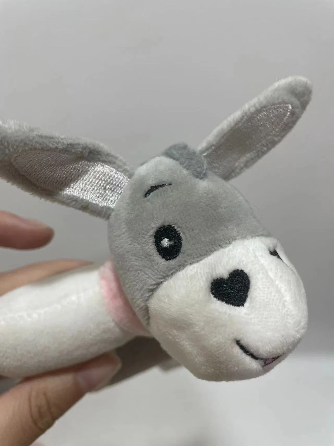 Hot-Selling Baby Soft Wristband Toy W/ Bell Ringer Safe Certification Popular Baby Toy