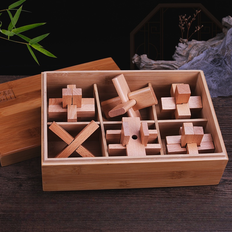 High-Difficulty Unlocking Toy: Wooden Educational Building Block Set