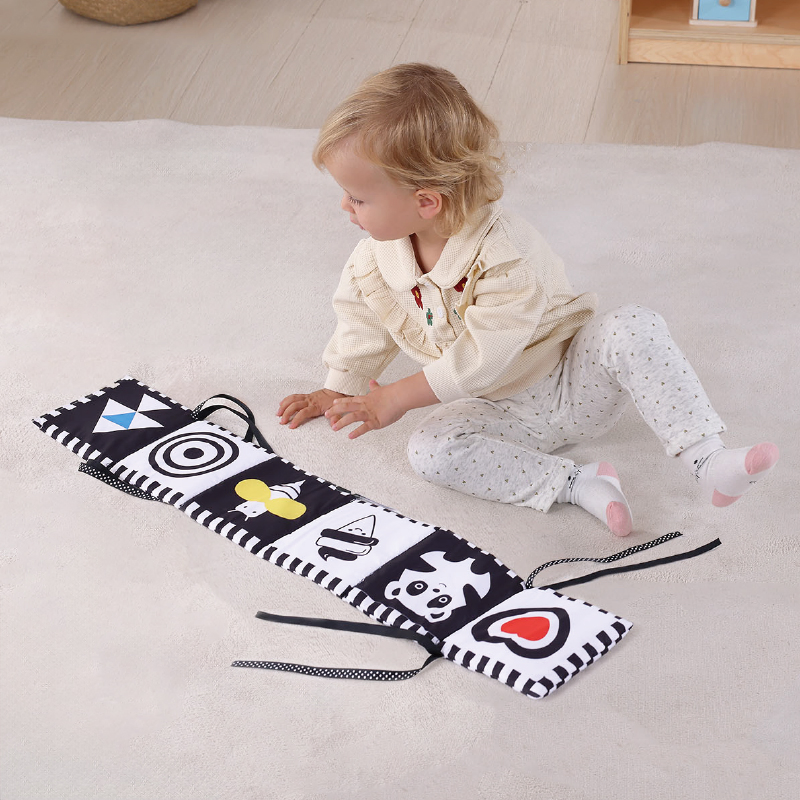 Montessori Early 7 in One 0-2 Month Educational Box Toy for Newborn Infant Gift