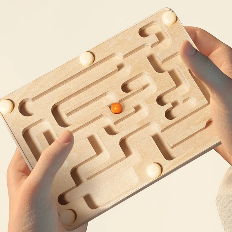Hot Sell Baby Balance Rolling Ball Maze Board Labyrinth Challenge Logical Thinking Training Puzzle Game Educational Toys