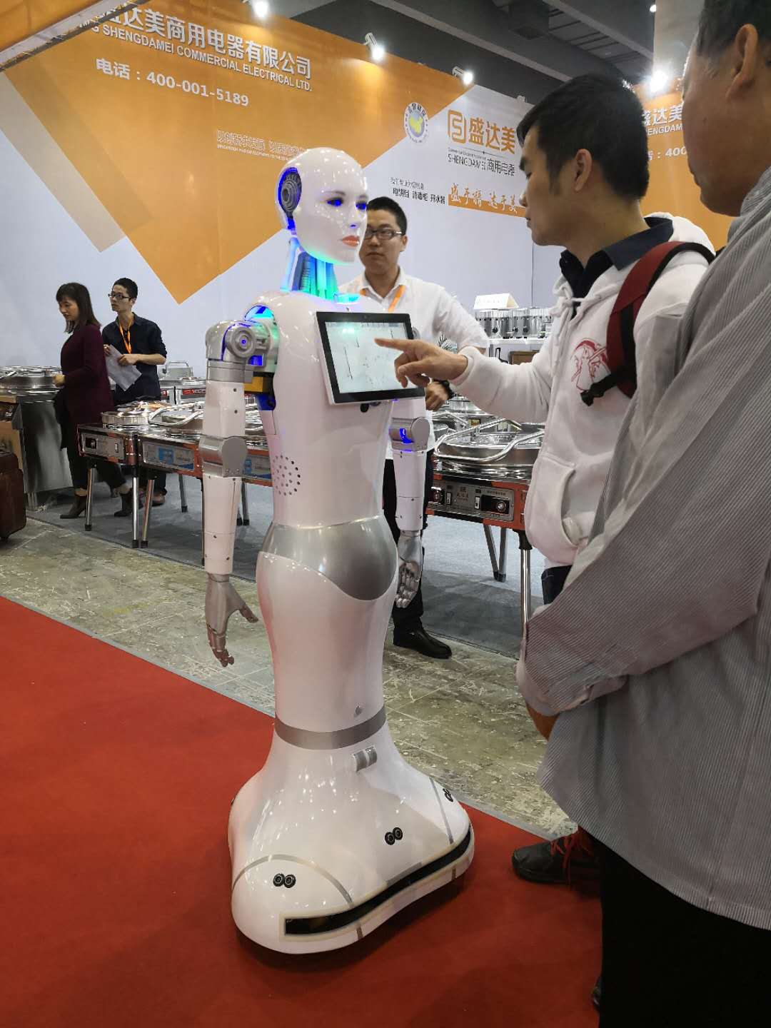 AI Intelligent Humanoid Business Welcome And Reception Robot