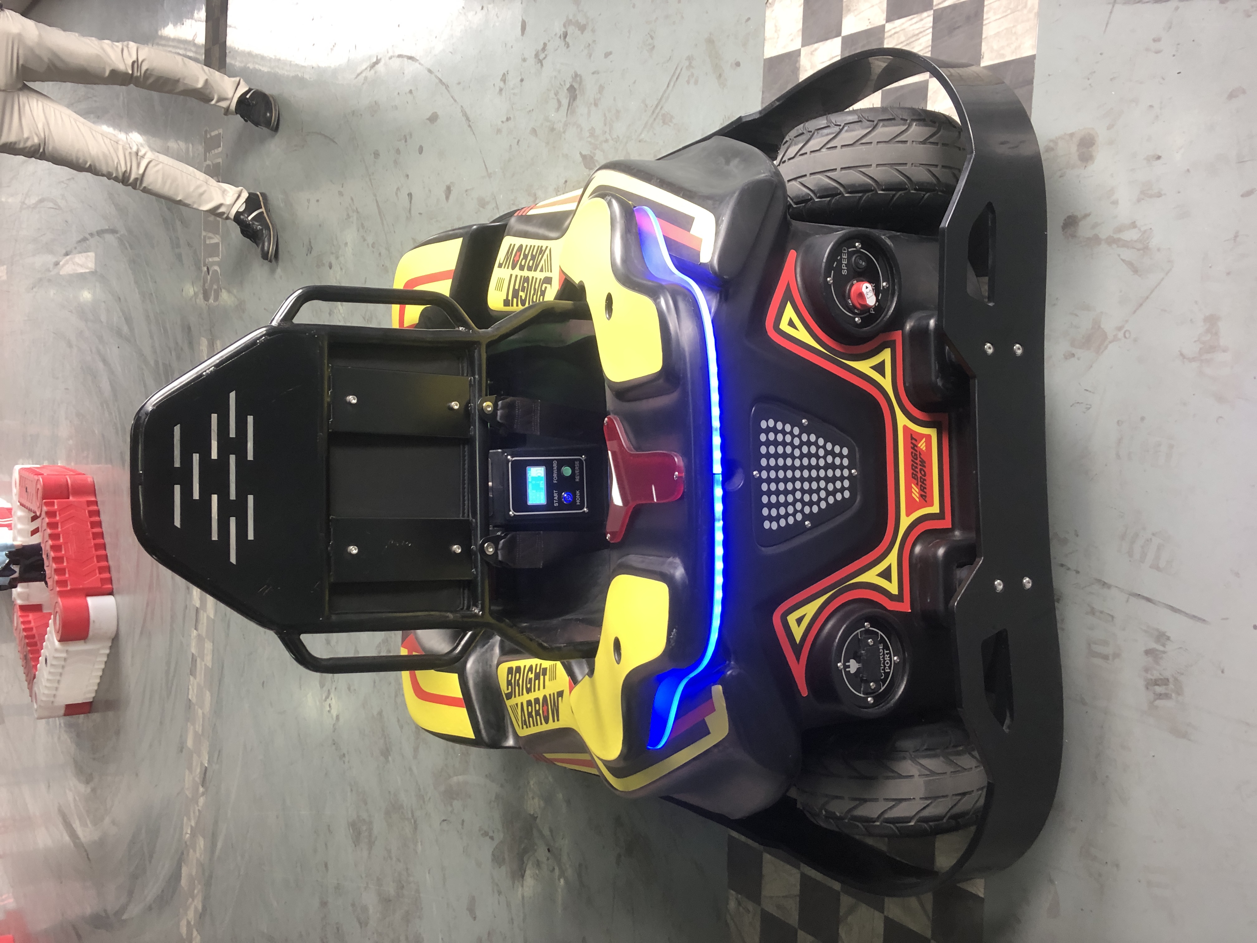 Ride-on-Car Amusement Facilities Indoor and Outdoor Go-Karts Amusement Facilities in Adult Shopping Malls Go-Karts