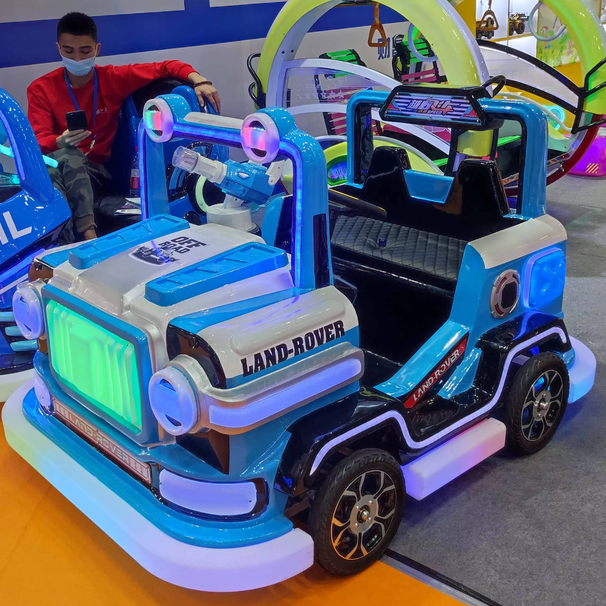 Manufacturer's Indoor/Outdoor Electric Fiberglass SUV Ride-On Children's Adults' Big Wheel Bumper Car Amusement Parks