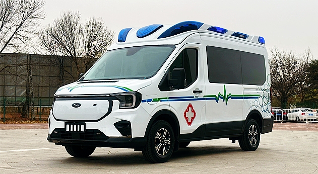 Super Van New Design Electric Emergency Ambulance Transport ICU Customized Equipment Automatic Transmission Multi Functional