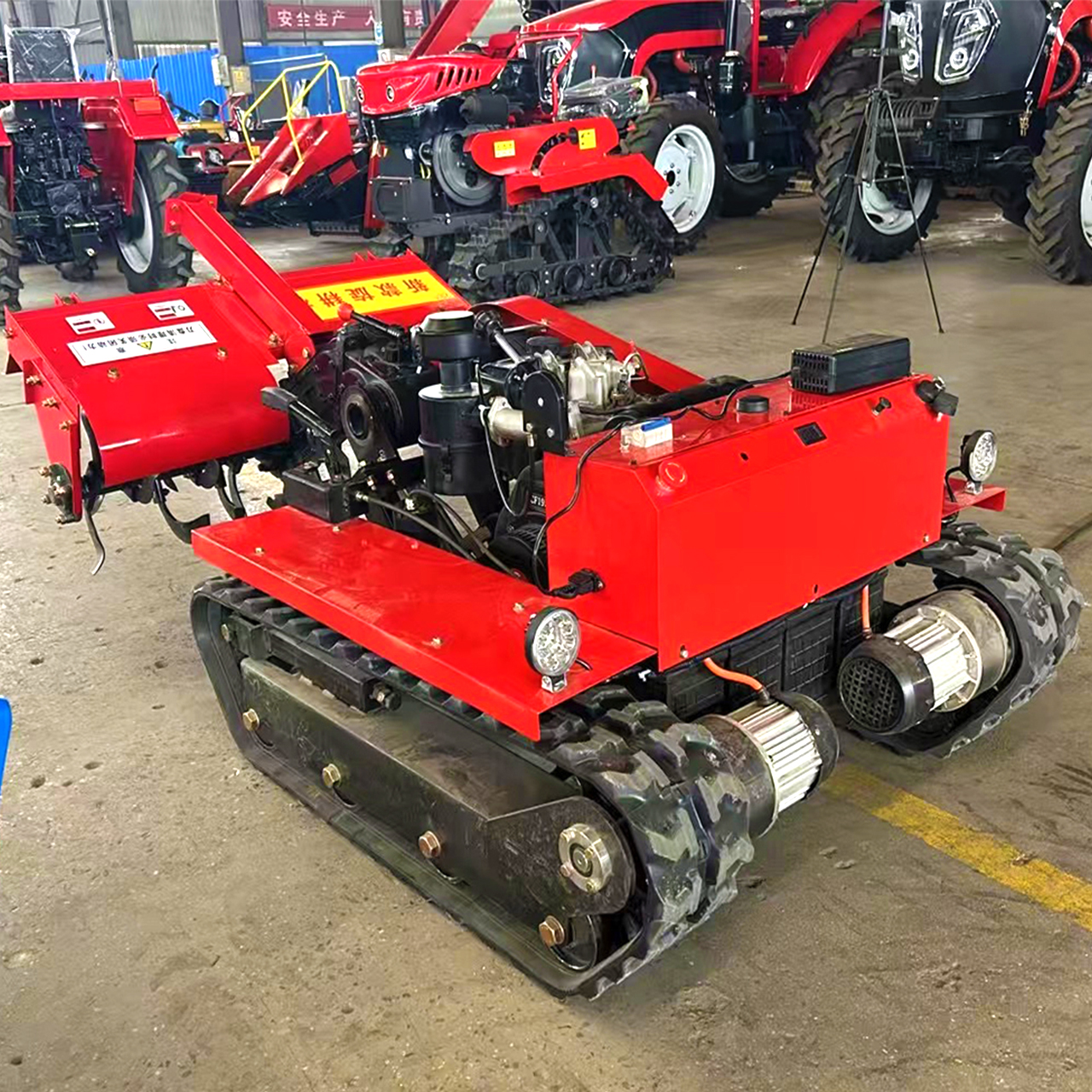 Free Shipping Manufacturer Agriculture Machinery Farm 35 Hp Remote Control/ride-On Cultivator Crawler Tractor with Rotary Tiller