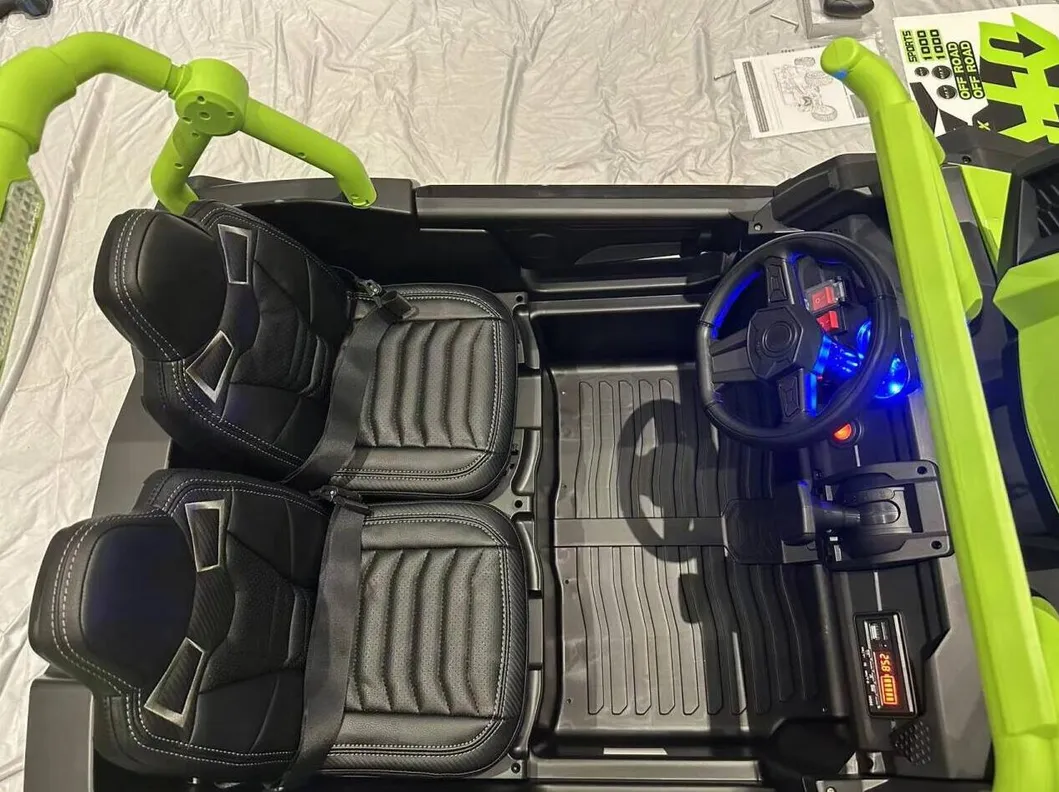 24V 2-Seater 4WD off-Road UTV Ride on Toy Car