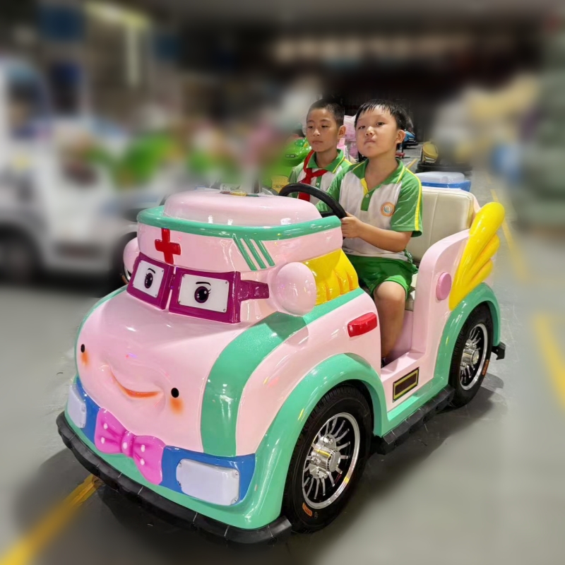 Most Popular Amusement Rides Kids Indoor Play Electric Ambulance Car 500W Powerful Ride on Bumper Cars for Piazza Theme Park