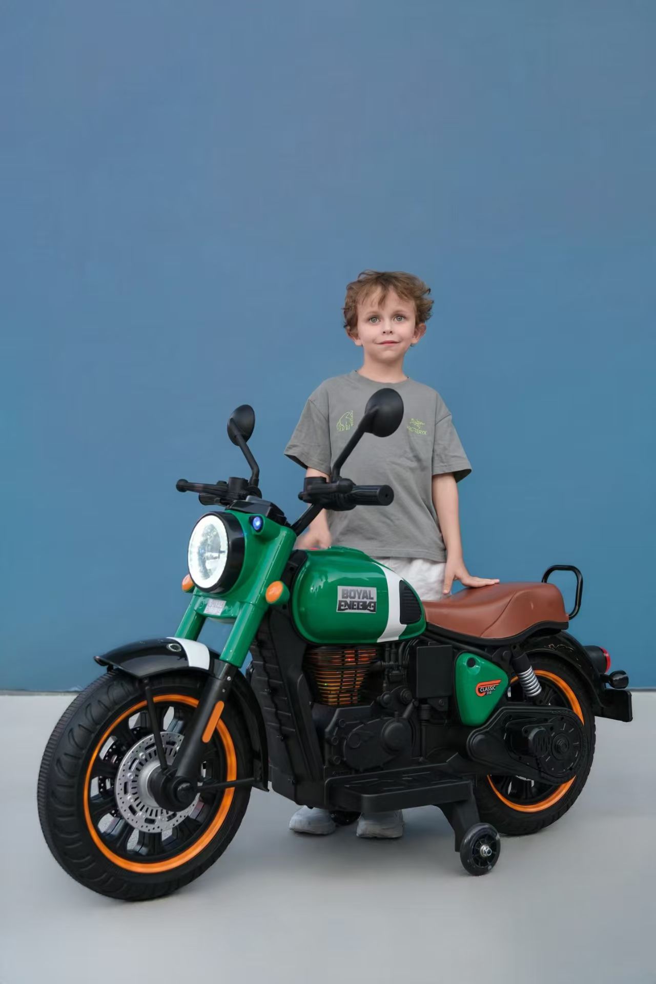 12V Ride-On Electric Motorcycle for 5-7 Year Olds Battery Operated with Bag
