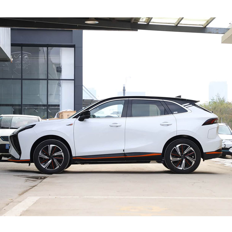 Dongfeng Forthing Friday Electric SUV Urban Family Travel Vehicle Spacious Interior Comfortable Ride China Brand New Energy Car
