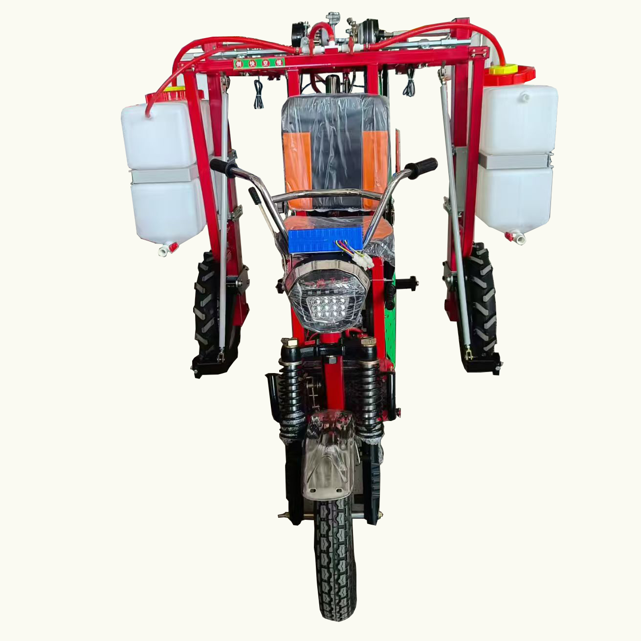 Multifunctional Self-propelled Ride-On Three-Wheel Crop Fertilizing and Spraying Vehicle with Engine and Long Service Life