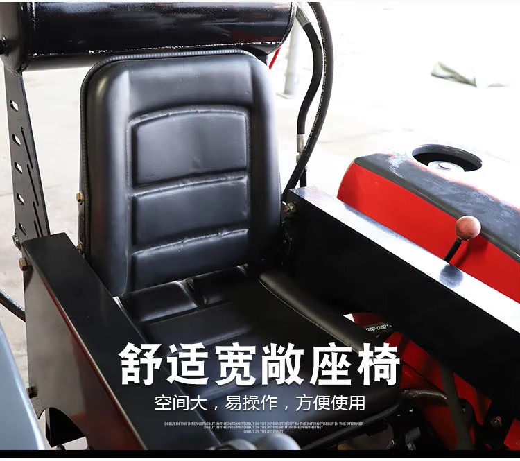 Spacious seats details