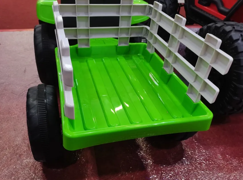 Ride on Tractor Image 7