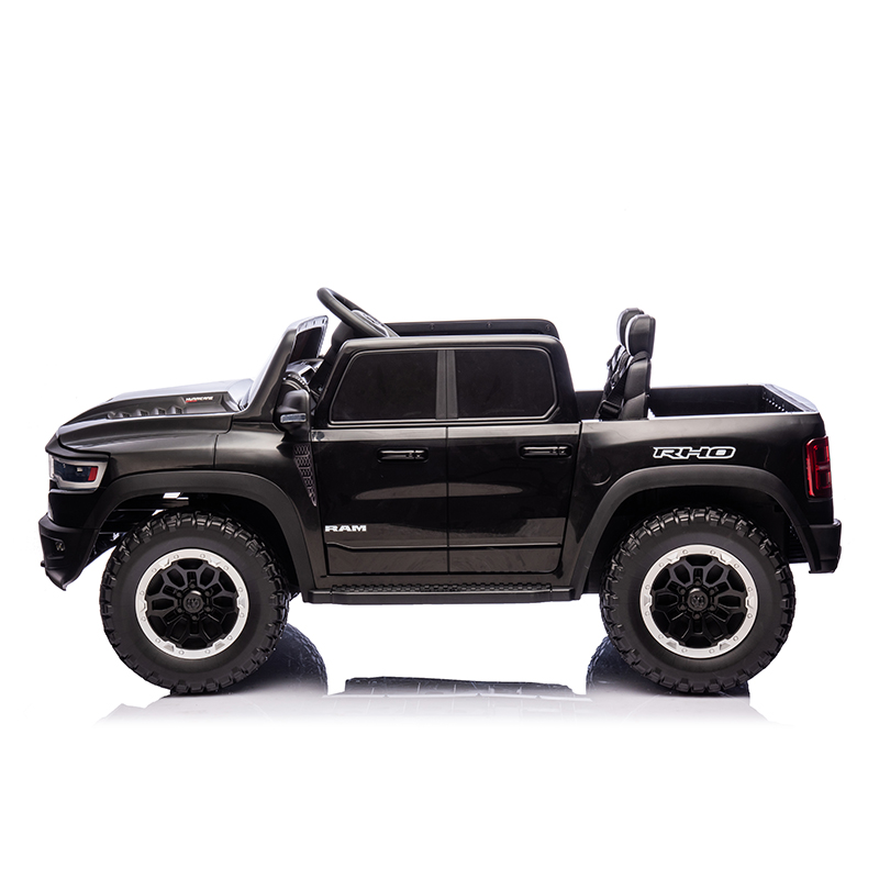 Licensed RAM 1500 RHO Super Truck 2 Seats Children's Four-Wheel Electric Car 24V Battery Powered Toy Cars for Kids to Drive