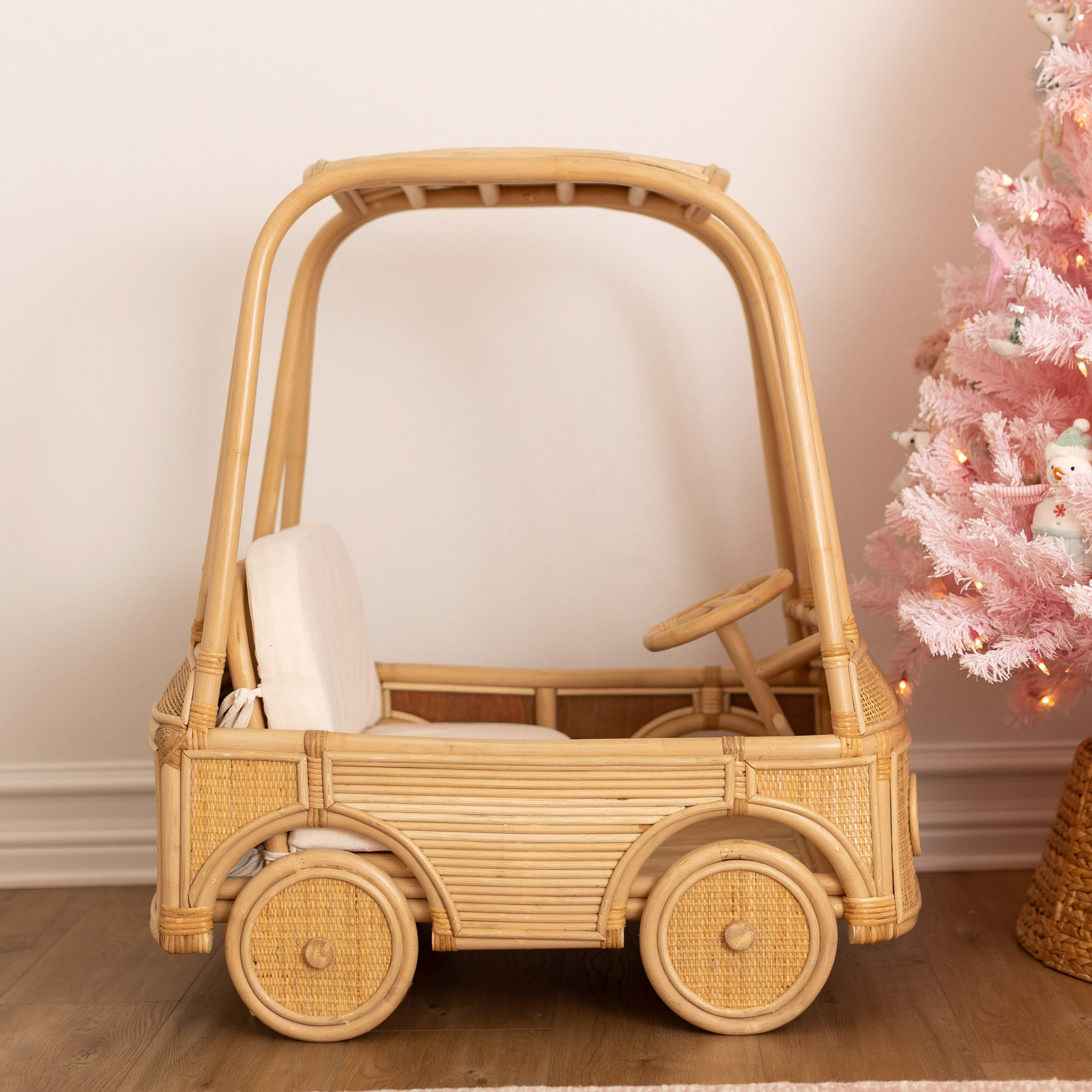 Factory direct supply rattan kids ride on car best price indoor baby ride-on cars customization accept