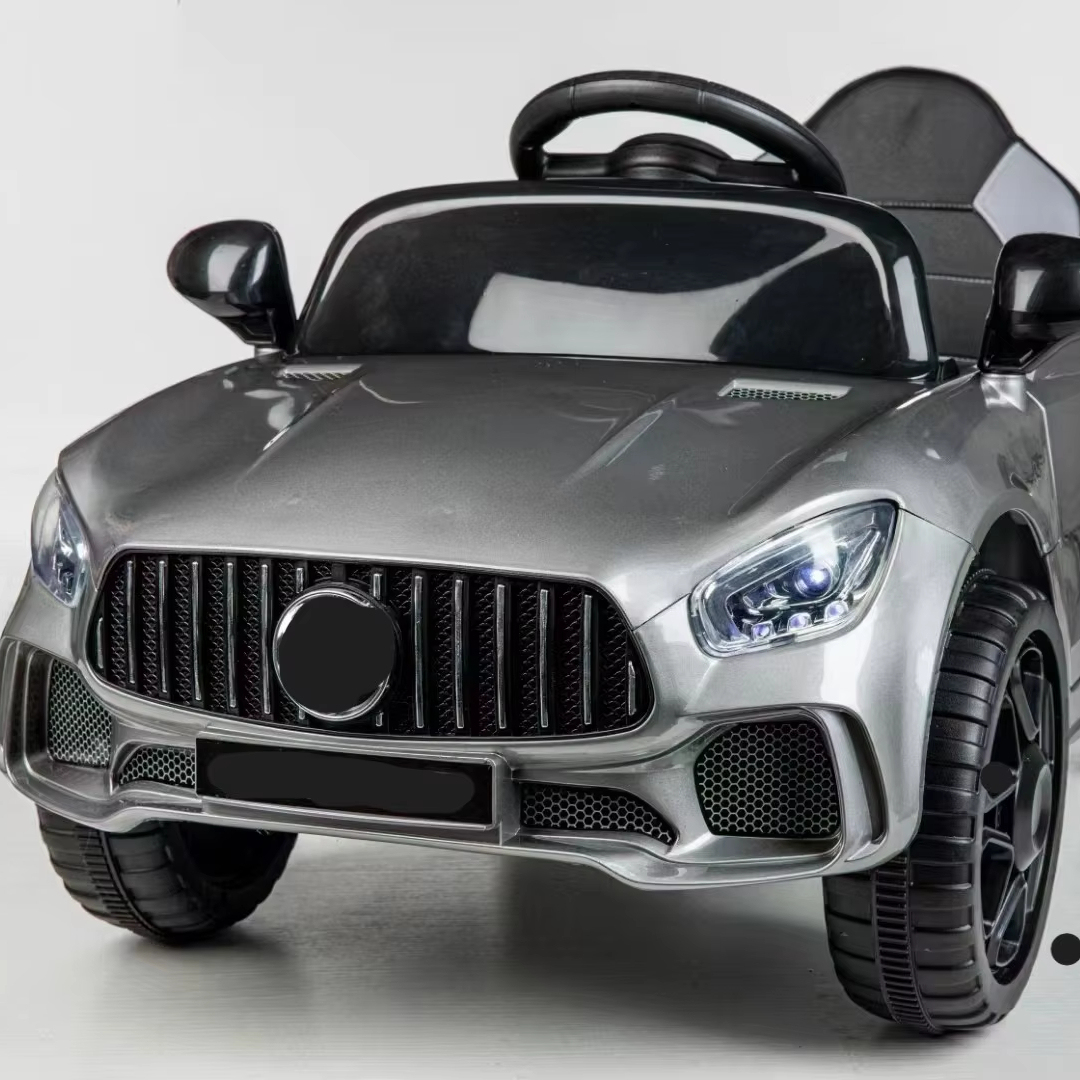 Children's Electric Car 1-5 Year Old Boys Girls Factory Price Birthday Gift Sports Car Remote Control Customizable Model