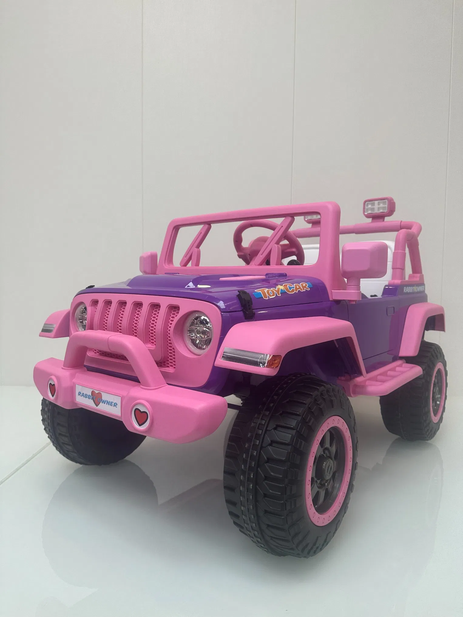 Wholesale 2 Seater Kids Electric Car 24V Four Wheel Drive Ride on Car