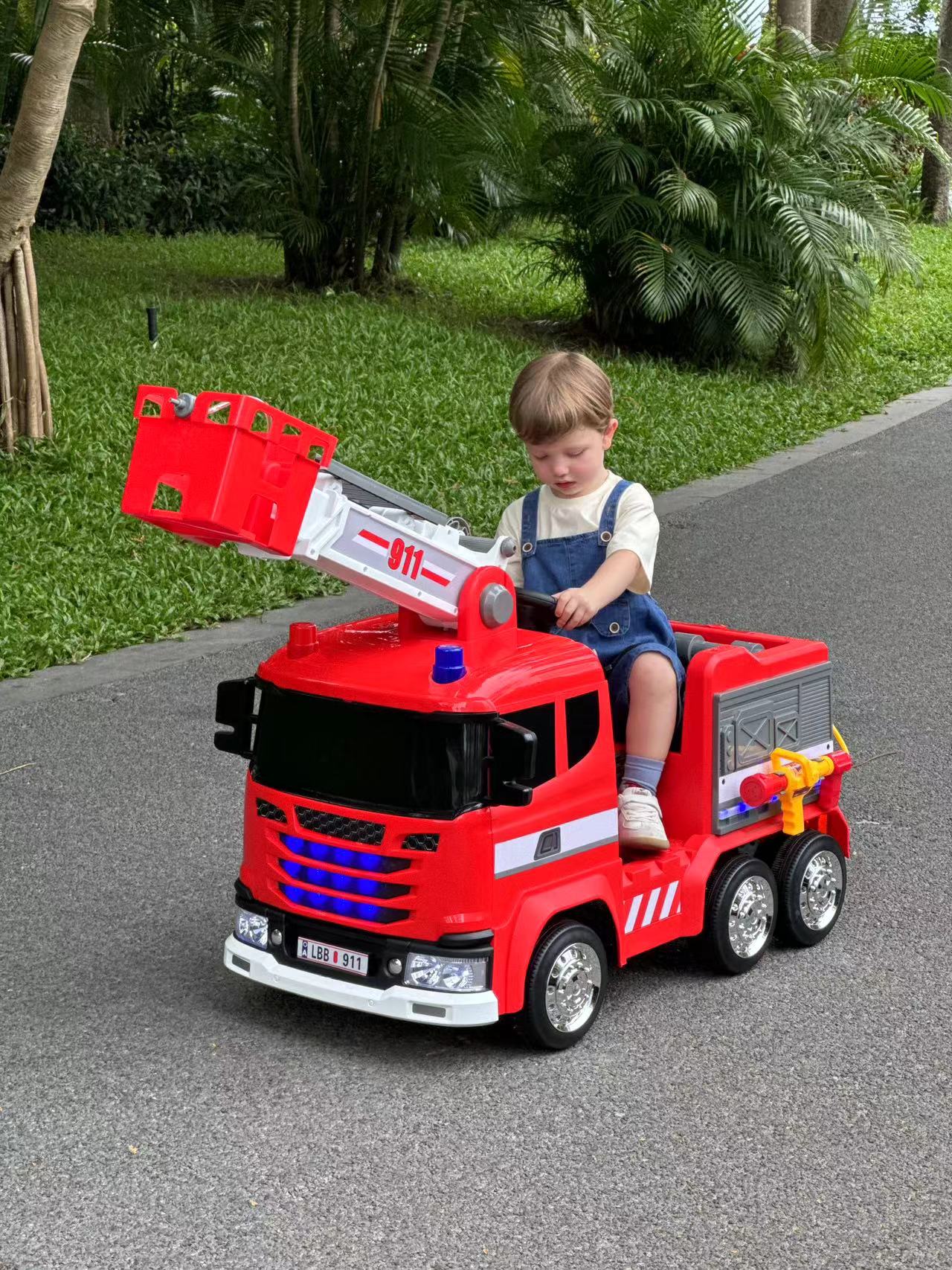 Oversize Children Electric Car Off-Road Vehicle Remote Control Fire Truck Car