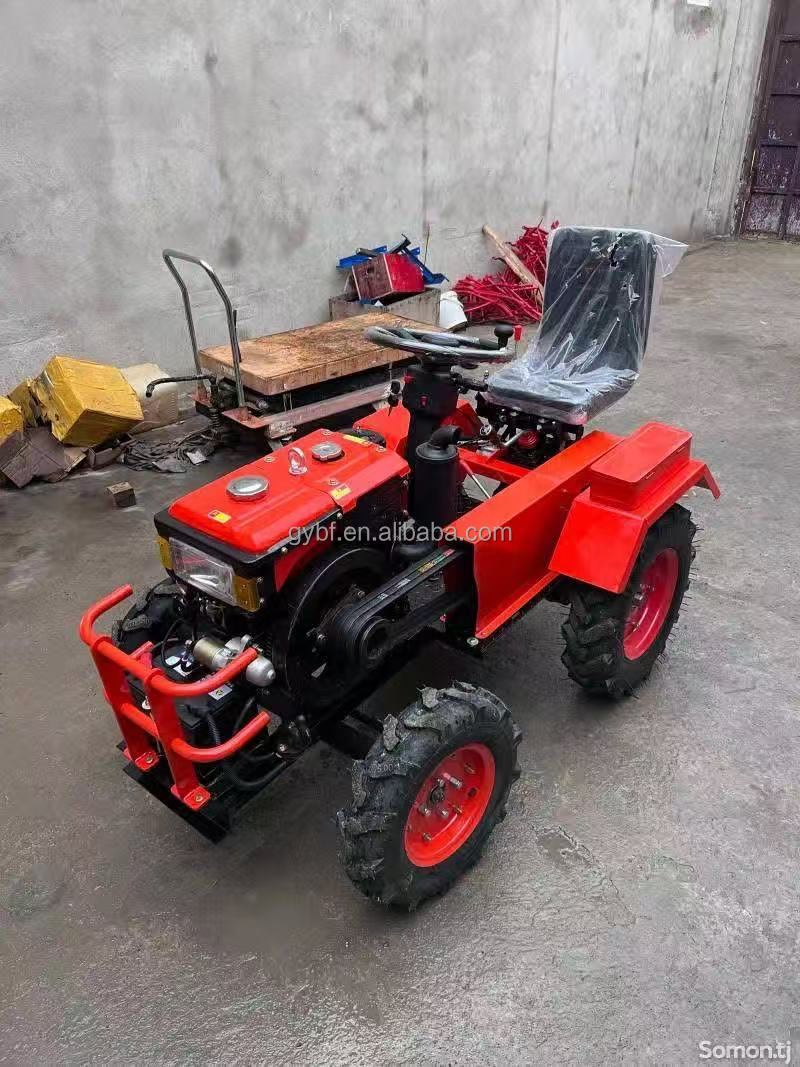 12HP Mini 4WD Wheel Tractor for Garden Planting Small Diesel Agricultural Machinery with Gearbox/Pump Ride-On for Farm Use