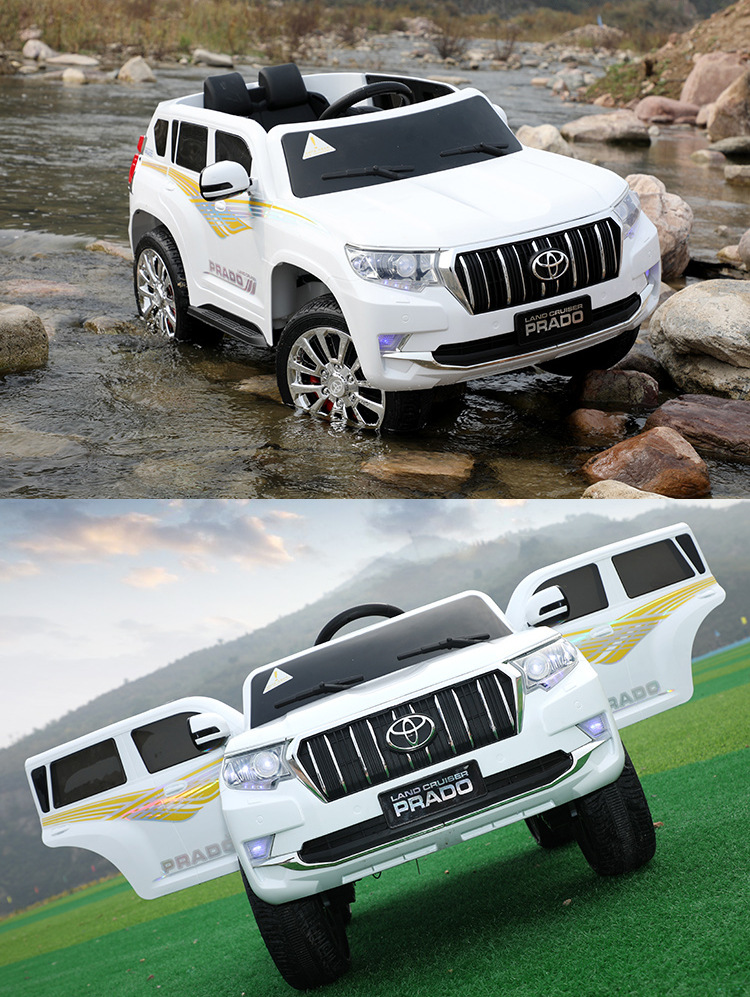 Children's electric car with four wheels that can seat people with remote control four-wheel drive off-road vehicle charging chi