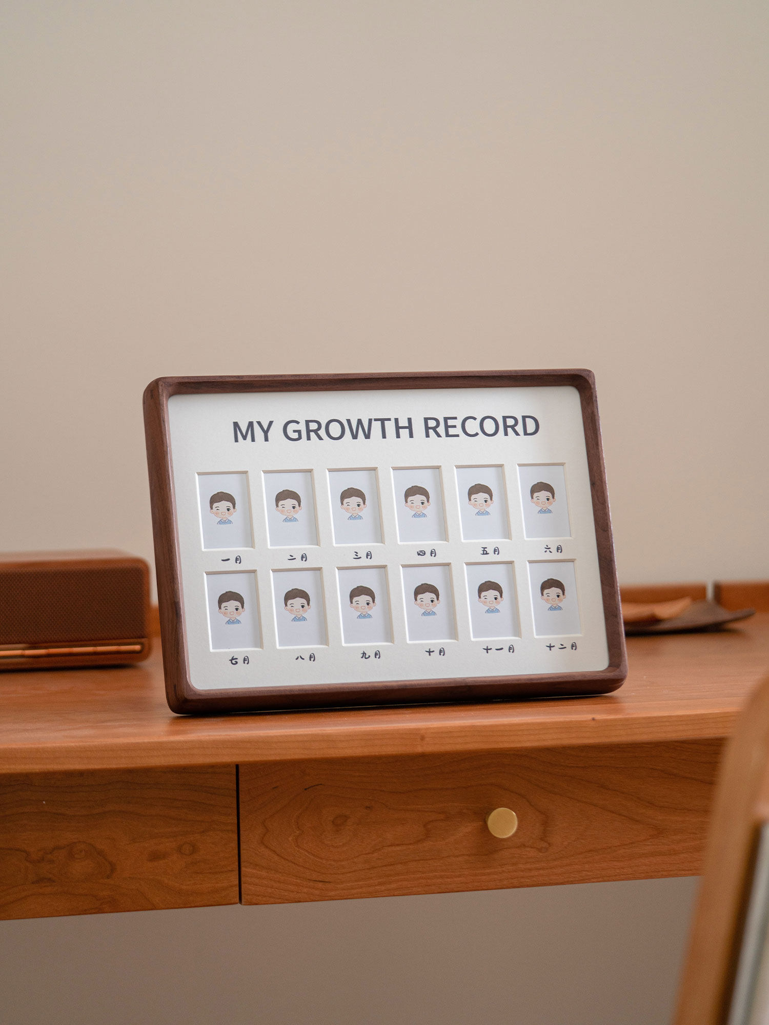 Children's One-Year-Old Commemorative Growth Photo 12 Months Birthday Record Creative Solid Wood Customizable Text A3/A4