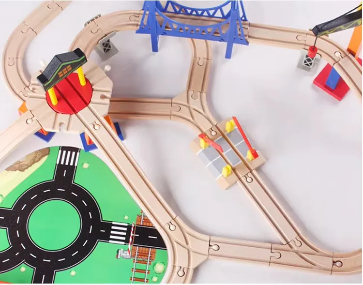 Wooden Train Track Early Learning Toy Detail 2