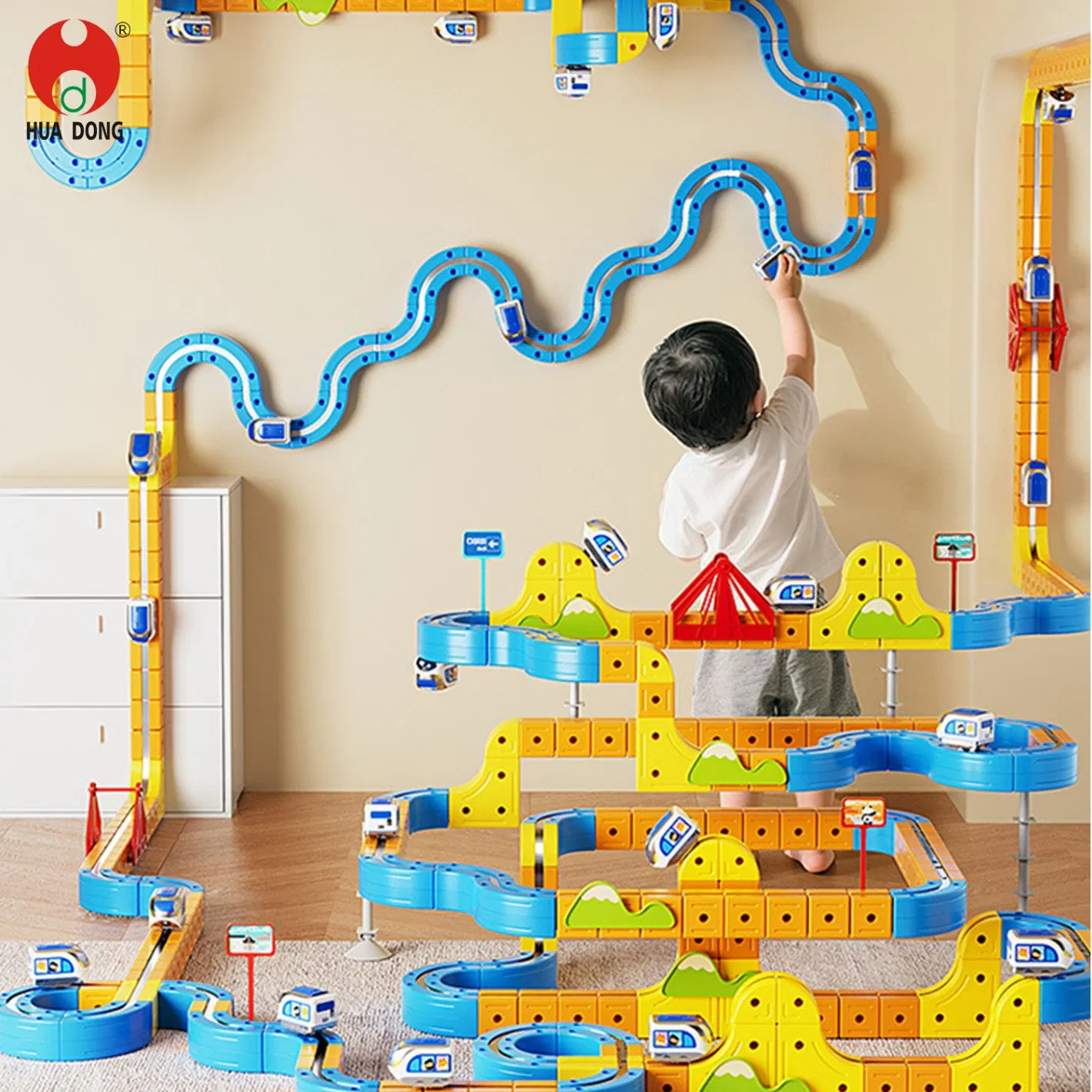 Magnetic Track Train Toy Playset with Detachable Cars Easy Snap Track Design Colorful Accessories Learning and Construction Toy for Toddlers and Preschool Child
