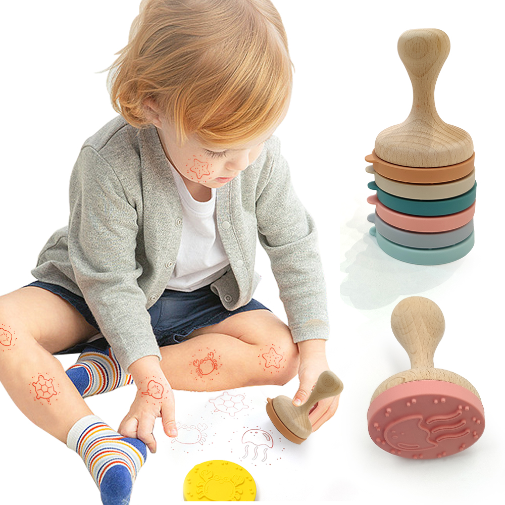 Custom Children's Toy Environmental Cartoon Handle Round Wooden Silicone Stamp For Kids