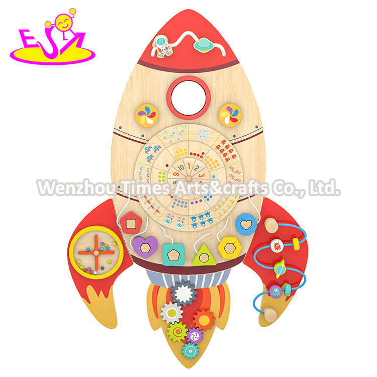 2026 New Montessori Wooden Rocket Busy Board for Toddlers, Early Learning Developmental Toy W12D859