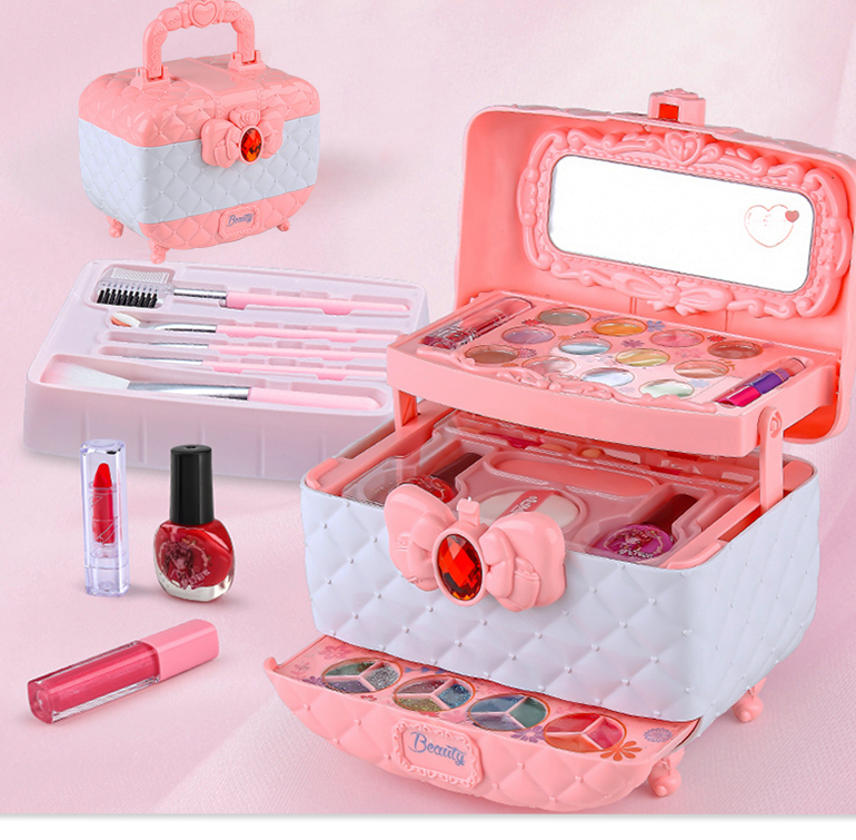Makeup Kit 1