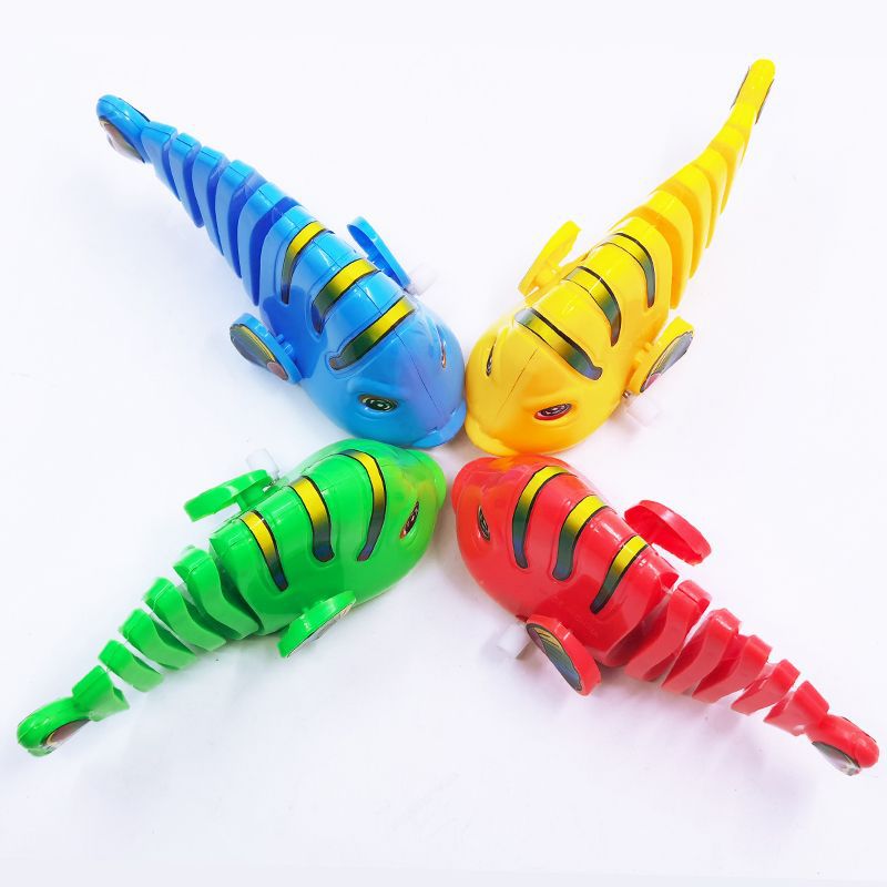 Hot Selling Automatic Swing Fish Interactive Cartoon Funny Cat Pet Clockwork Wind up Plastic Educational Kids Toys