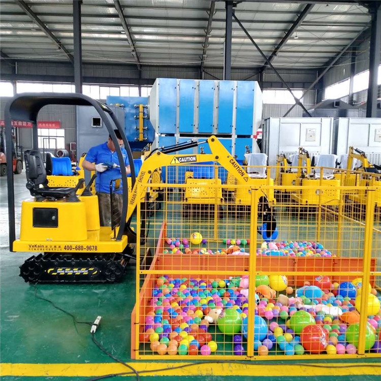 WZD-16 Model Mini Excavator Large Ball Catcher Remote Controlled Coin Operated Children's Play Equipment for Shopping Mall