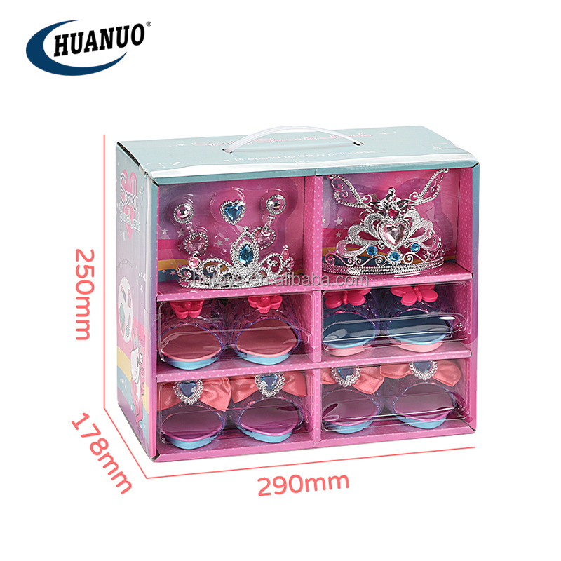 Beauty Toy Display 7