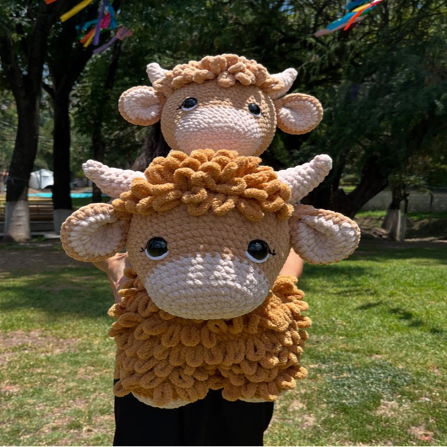 Fluffy Curly Hair Highland Cow Strawberry Cow Amigurumi, Hand Crochet Stuffed Animal Plush Doll Wholesale