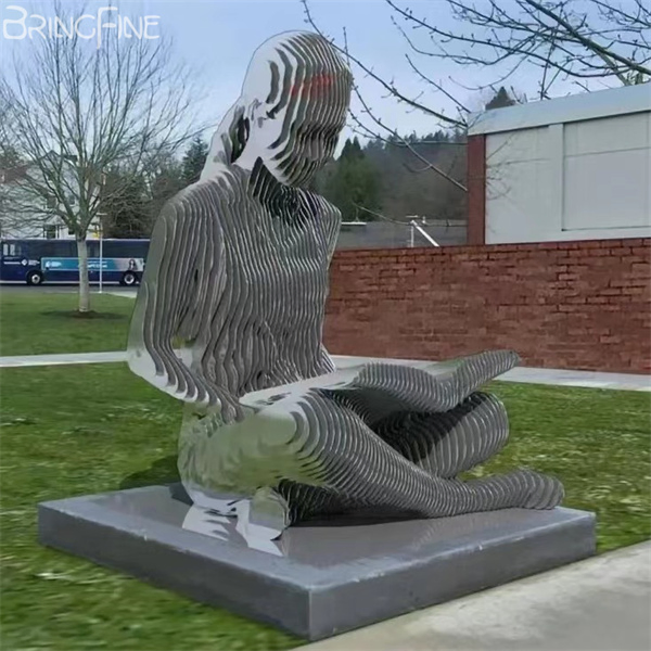 Grande Escultura de Figura em Aço Inoxidável Abstrata ao Ar Livre Desaparecendo em Fatias