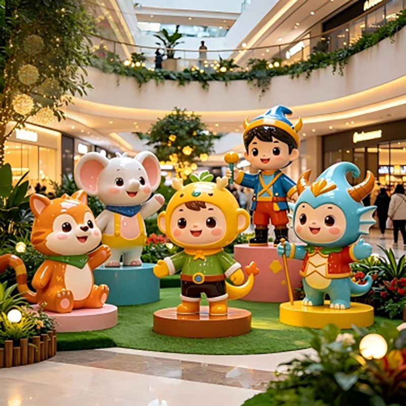 Escultura de Ornamento Freestanding de FRP de Bebê Cartoon Fofo, Escultura de Ponto Viral para Janela de Shopping e Decoração de Atriun com Roupa Macia