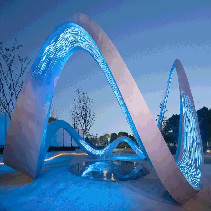 Escultura de fita em aço inoxidável moderno e minimalista, escultura paisagística grande e torcida luminosa para decoração suave de escritório de vendas