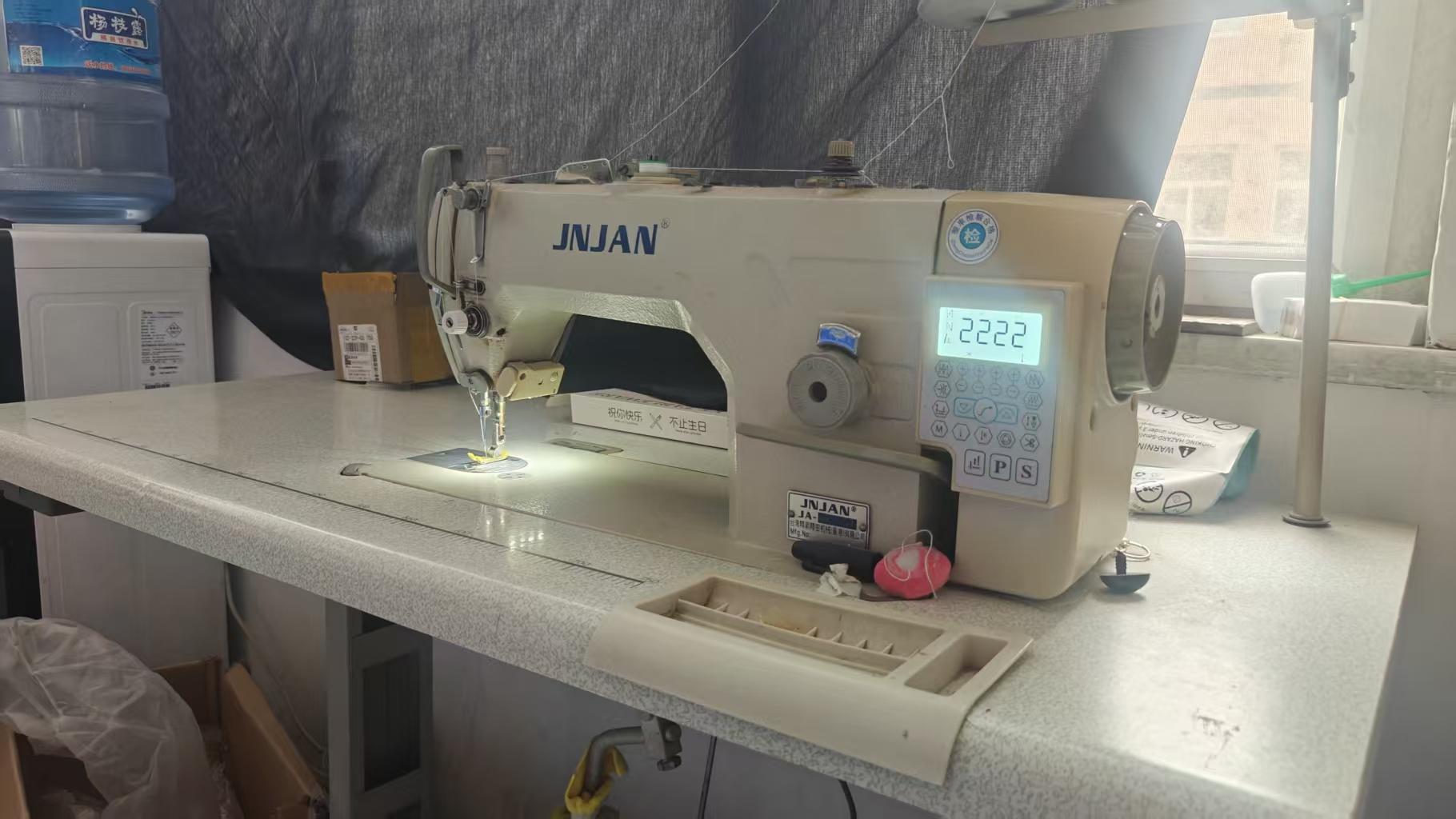 Máquina de costura industrial BoxJoy - Sewing machine toy factory