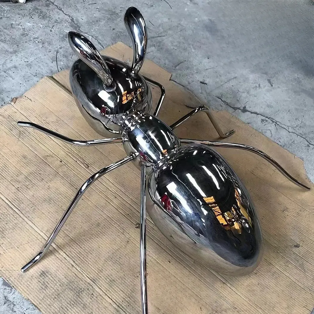 Escultura Formiga Aço 2