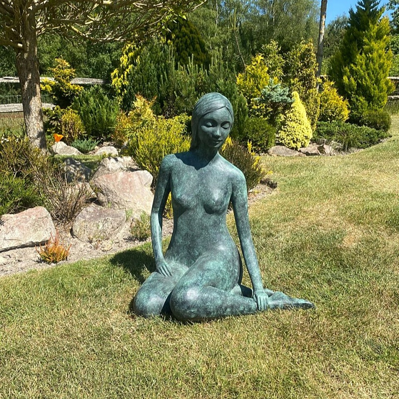 Estátua de Dançarinas Nuas ao Ar Livre e Interior de Alma Angustiada Escultura em Bronze Sentada Feminina Nu