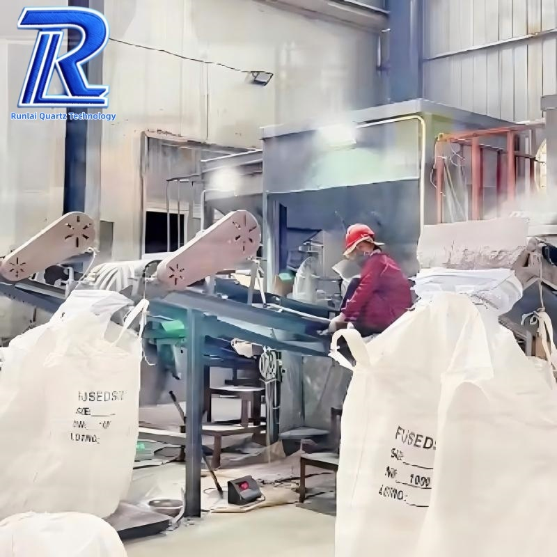 High Purity 99.95% Fine White Fused Silica Sand Quartz Silica Powder 3um Ultra-Clear Silica Sand 10mm 20mm Transparent Silica Sand Bulk Fused with Good Price