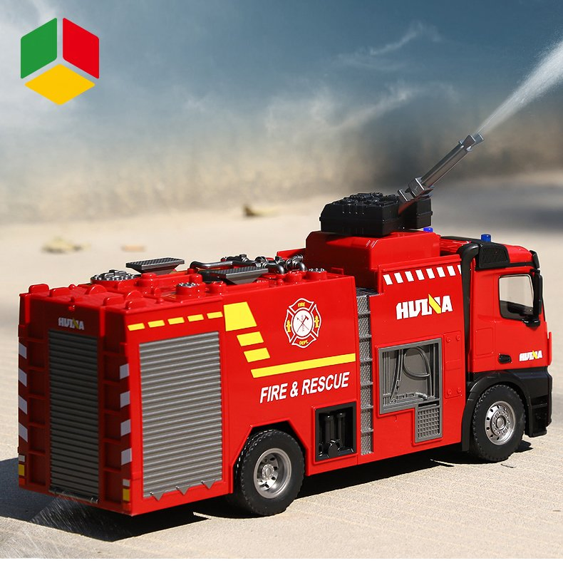 QS Toys Wholesale RC Fire Truck Shoot Water Car 1: 14 Scale Car 2.4GHz 22 Channel for Kids Gifts Collect Luxury Half Diecast Alloy Metal Toys